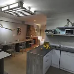 בית כפרי Rural Bistruey *